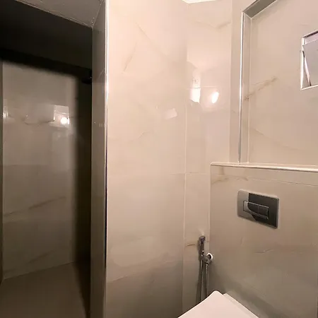 Hotel apartamentowy Gezim 3*