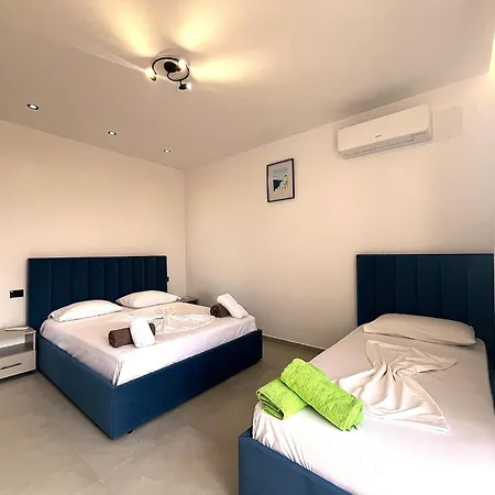 Gezim Apartmanhotel