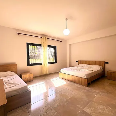 Gezim 3* Vlorë