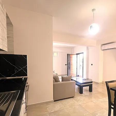 Aparthotel Gezim