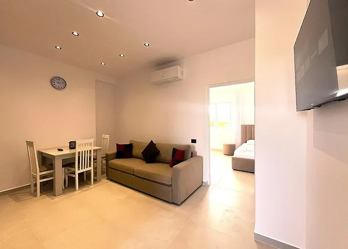 Gezim شقة فندقية 3*