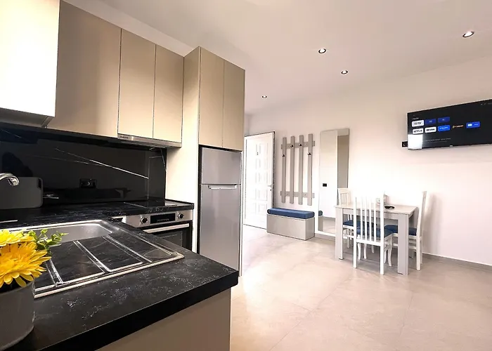 Hotel apartamentowy Gezim Wlora